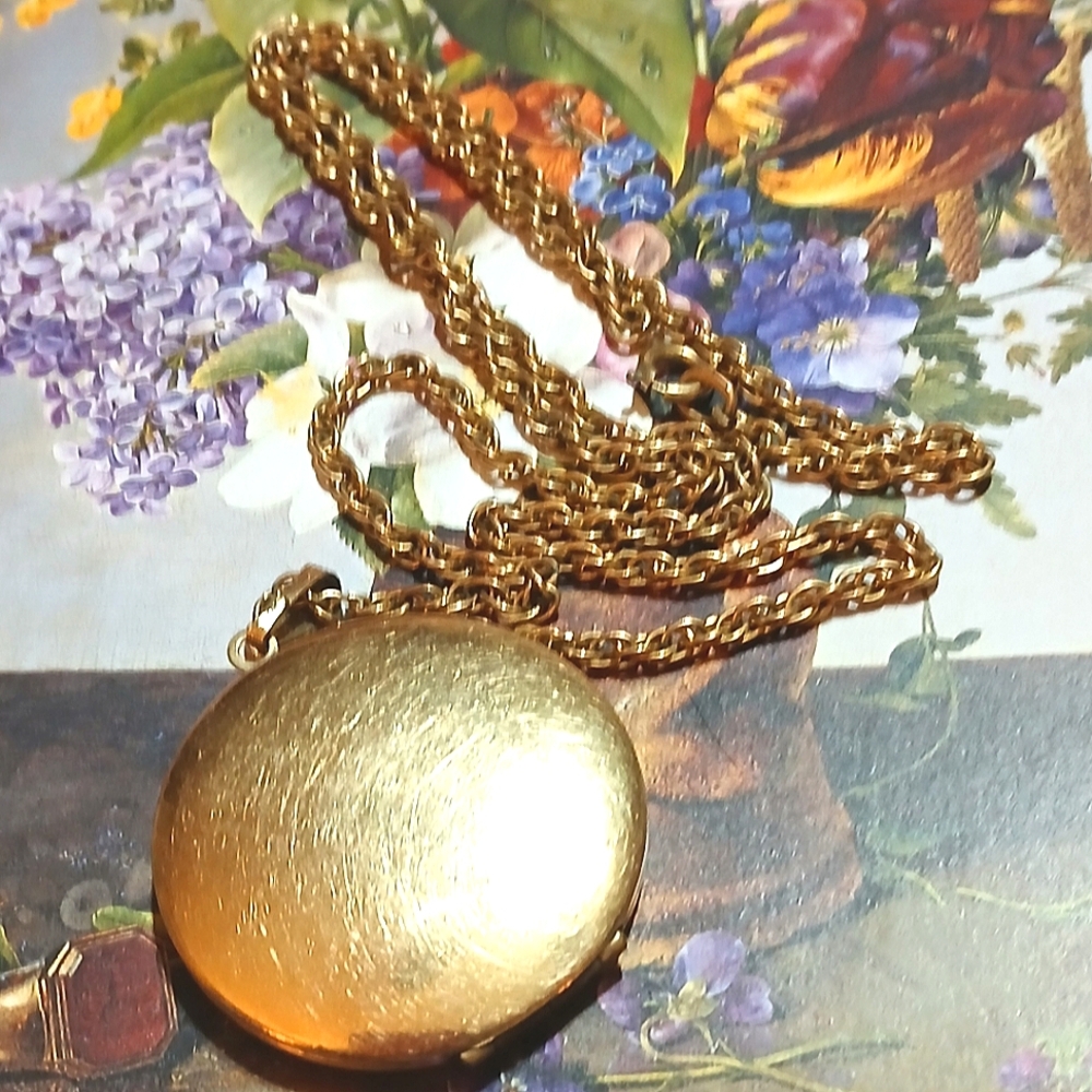 Antique WINARD 1/20th 12K GF Locket Necklace - Picture 3 of 7